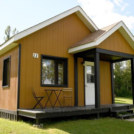 Chalets Du Lac Matapedia Val-Brillant Luaran gambar